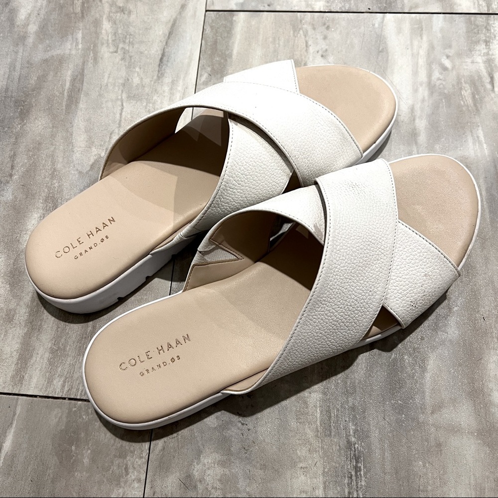 Cole Hana Leather Slipper